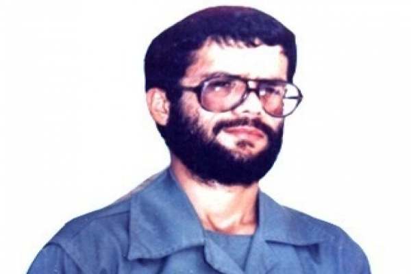 ناصر-همه-کارهای-گردان-را-انجام-میداد