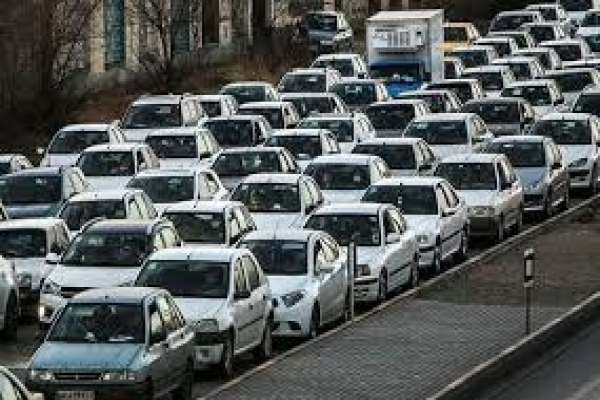 تقویت-ناوگان-عمومی-کمکی-بزرگ-در-کاهش-حجم-ترافیک-شهری-زنجان-میکند