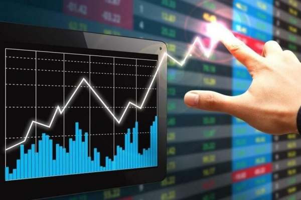 خروج-۸-هزار-میلیارد-تومانی-توسط-حقیقیها-در-۲-روز-