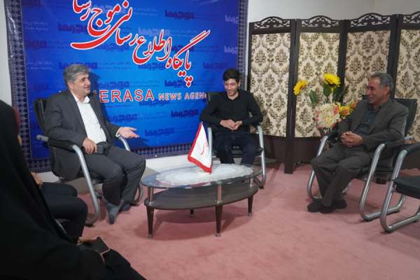 رئیس-دانشگاه-آزاد-اسلامی-زنجان-از-دفتر-پایگاه-خبری-موج‌رسا-بازدید-کرد
