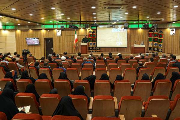 همایش-تجلیل-از-خادمان-راهیان-نور-شمالغرب-در-استان-زنجان-