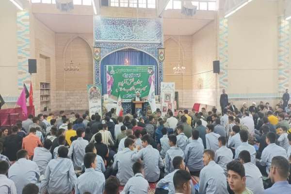 اجتماع-بزرگ-جوانان-نقشآفرین-گام-دوم-انقلاب-اسلامی-در-ابهر-برگزار-شد