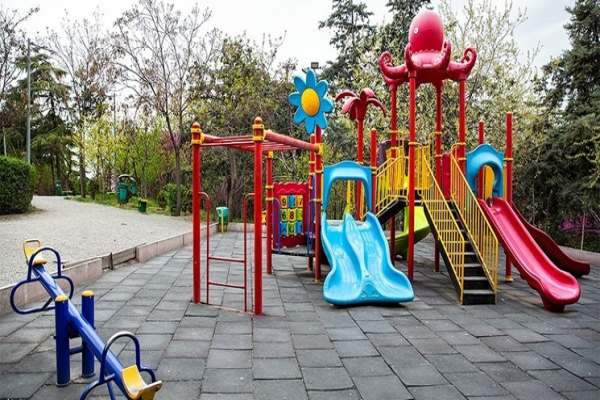 وسایل-بازی-پارکهای-زنجان-نو-نوار-میشود-