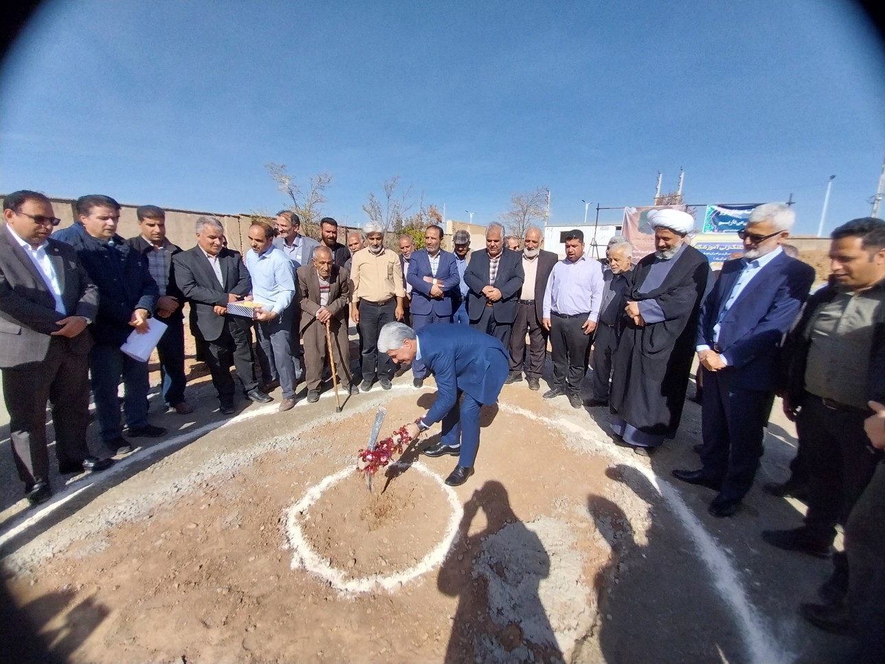 احداث-مدرسه-۶-کلاسه-خیرساز-با-۱۳-میلیارد-تومان-در-شریفآباد-ابهر
