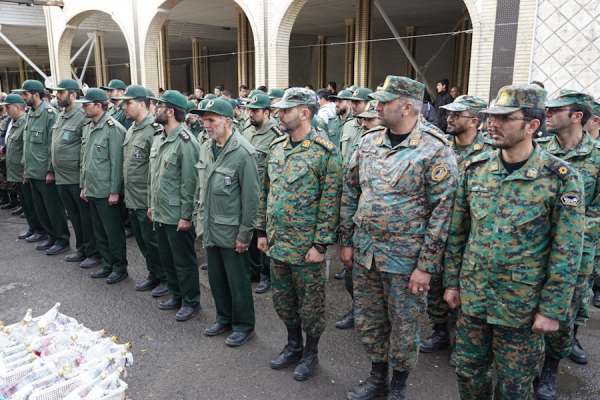 غبارروبی-و-عطرافشانی-به-مناسبت-هفته-بسیج-در-زنجان-برگزار-شد