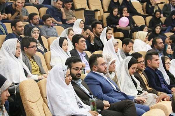 پیش‌بینی-حضور-۳۰۰-نفر-از-دانشجویان-زنجانی-در-دوره-ازدواج-دانشجویی