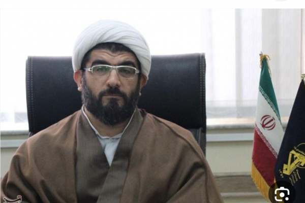 تبعیت-از-ولایت-فقیه-مهمترین-عامل-پیروزی-انقلاب-در-برابر-استکبار-جهانی-است