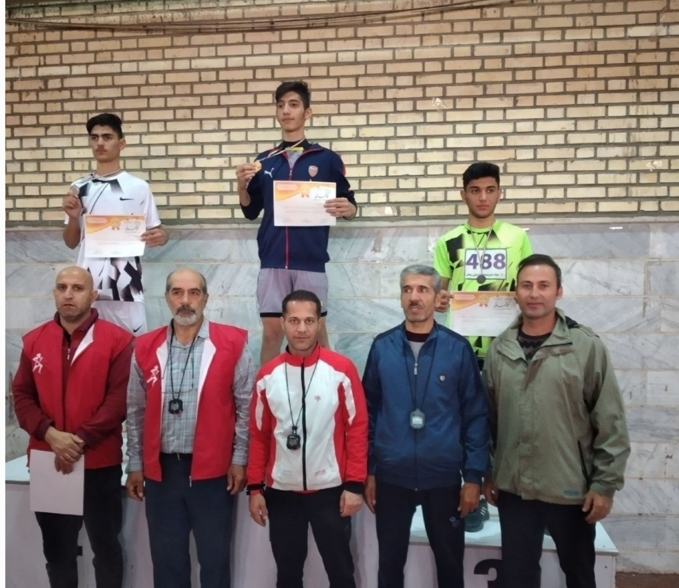 کسب-مقام-سومی تیم-دو-و-میدانی-دانشآموزان-ابهری