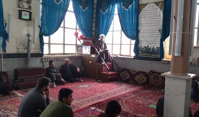 روایتی-از-فعالیتهای-قدیمیترین-مسجد-خرم-دره-در-ماه-رمضان