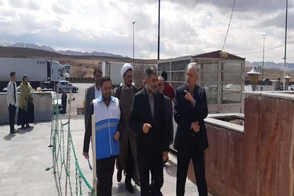 ضربالعجل-دادستان-زنجان-برای-تکمیل-مجموعه-خدماتی-عوارضی-زنجان-قزوین