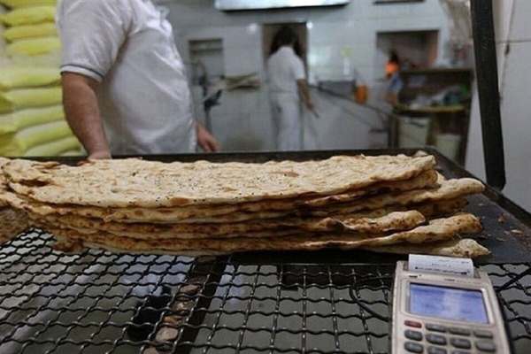 برای-گسترش-تولید-نان-کامل-در-استان-تلاش-میکنیم