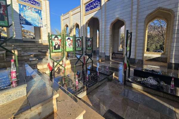 طارم-در-سوگ-سردار-دلها