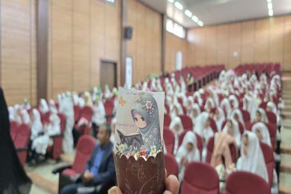 جشن-تشرف-مدارس-دختران-طارم-برگزار-شد