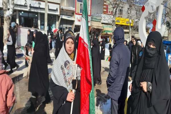 حضور-پرشور-قیداریها-در-راهپیمایی-22-بهمن