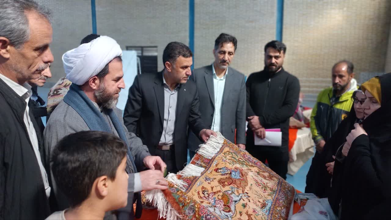نمایشگاه-توانمندی-معلولان-فرصت-شکوفایی-استعدادهاست