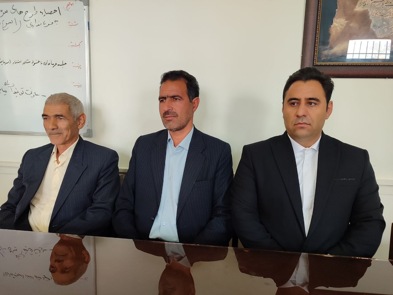 کشاورزان-مشکلات-را-فتیلهپیچ-میکنند