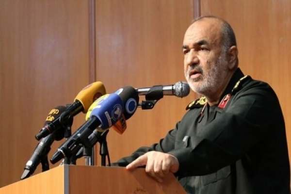 رسانهها-مشعلهای-امید-را-روشن-میکنند