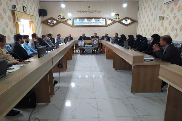 شهید-آیتالله-رئیسی-یک-معلم-تربیتی-بود