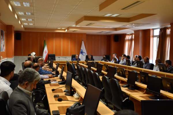برگزاری-نشست-بصیرتی-مشارکت-حداکثری-در-انتخابات+-تصاویر
