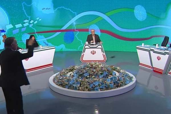 بیاخلاقی-همراهان-کاندیداها-در-شأن-ملت-ایران-نیست