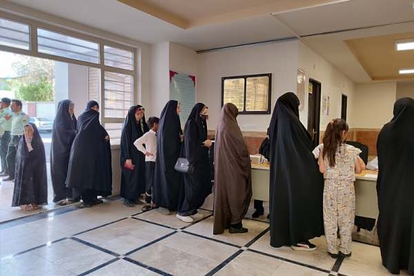 حضور-پرشور-ماهنشانیها-در-انتخابات-ریاستجمهوری-