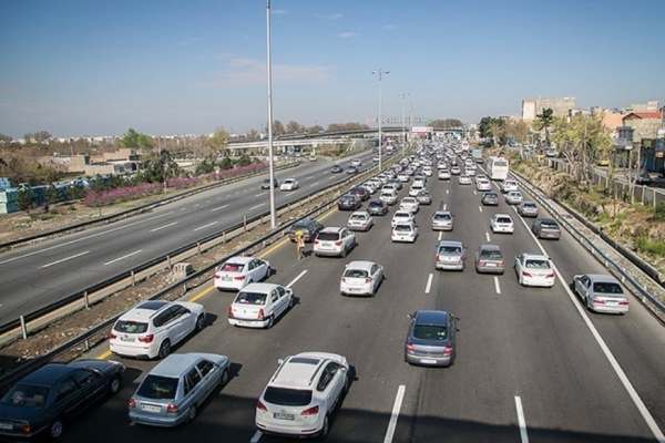 ترافیک-در-آزادراههای-زنجان-سنگین-است