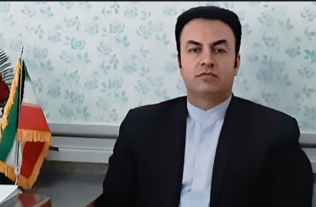 آویزانِ-دکمهِ-کت-تجزیهطلبان
