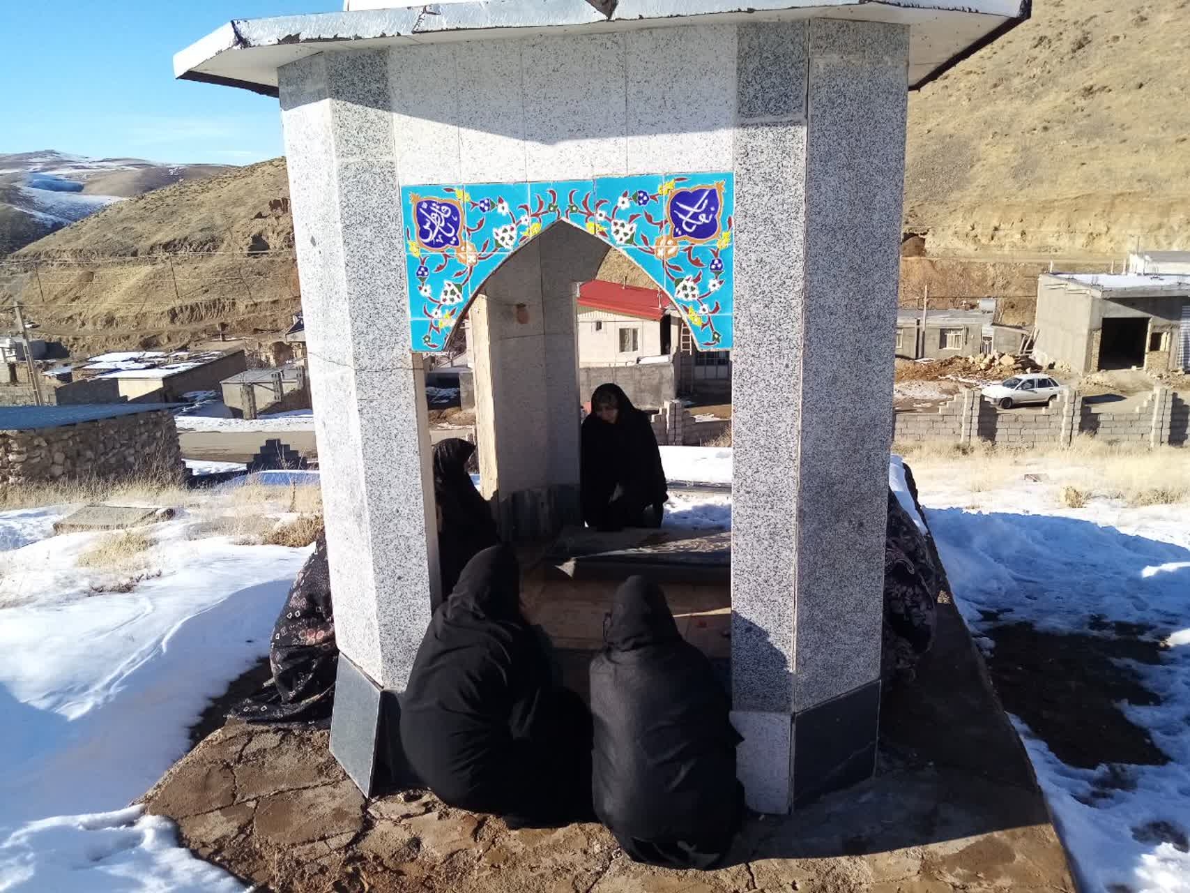 بهسازی-مزار-شهدا-در-روستاهای-ماهنشان