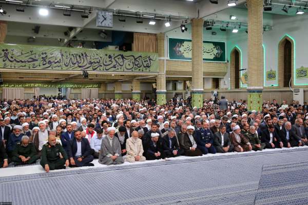 دیدار-میهمانان-کنفرانس-وحدت-با-رهبر-انقلاب