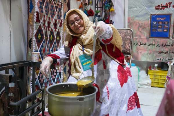 هفدهمین-جشنواره-ملی-آش-ایرانی-در-زنجان