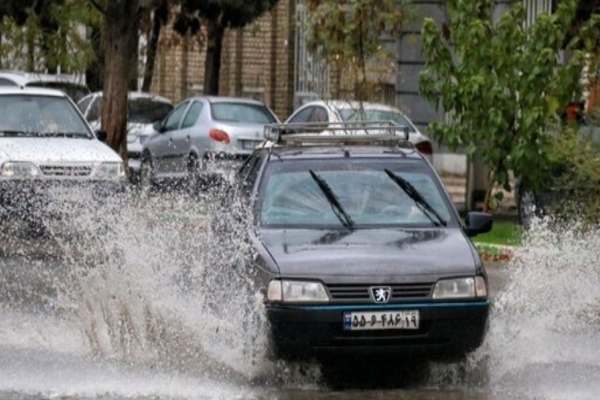 بارش-باران-زنجان-را-فرا-میگیرد-