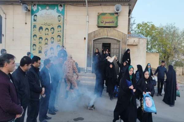 دانشآموزان-ابهری-راهی-مناطق-جنوب-شدند