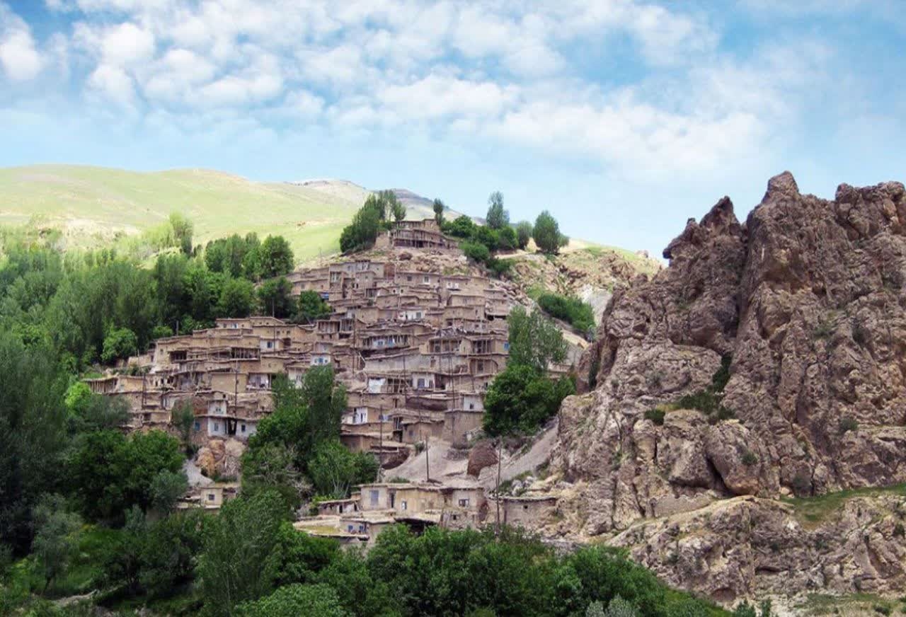 بافت-تاریخی-روستای-قوزلو-نیازمند-بهسازی-