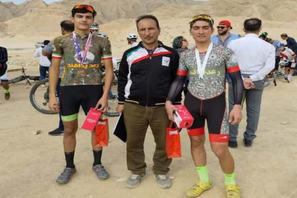 دوچرخهسواران-فاتح-زنجانی-حماسه-آفریدند-