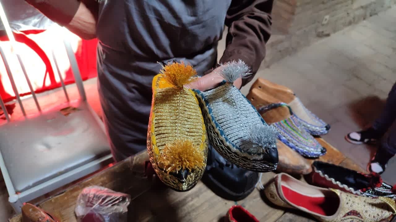 چارق-هنر-ظریف-و-زیبای-استان-زنجان