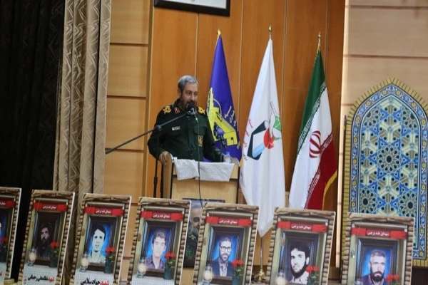 ملت-تا-پای-جان-برای-آرمانهای-انقلاب-ایستاد-