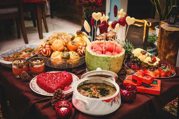 تبدیل-سنت-دیرینه-شب-یلدا-به-تجملگرایی