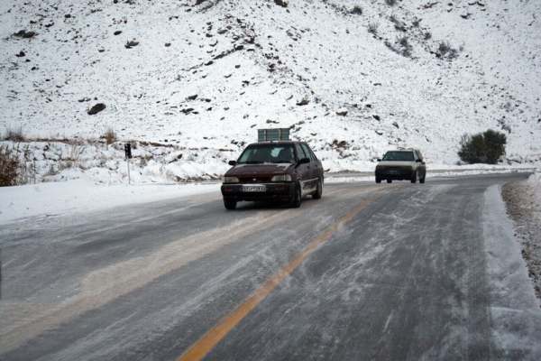 امکان-تردد-در-محورهای-کوهستانی-زنجان-با-زنجیرچرخ-