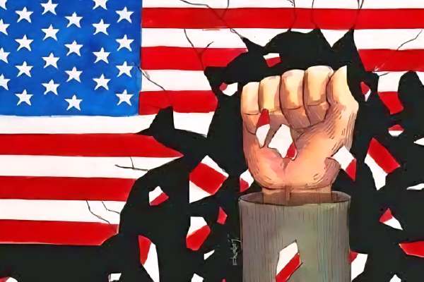 آمریکا-خود-گرفتار-بحران‌های-داخلی-است-