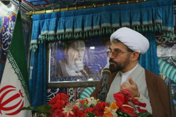 کوچک‌ترین-تعرض-به-ساحت-رهبری-جوابی-داندان‌شکن-دارد