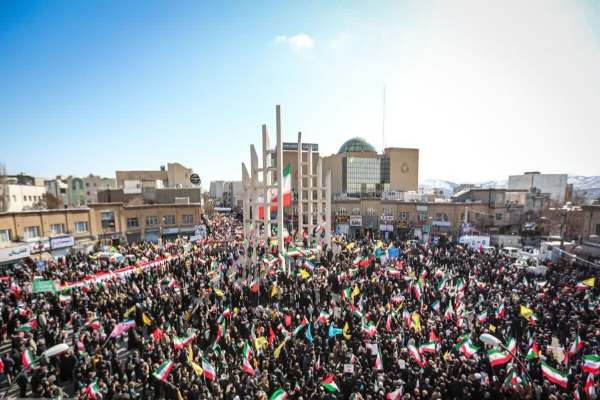 زنجانی‌ها-بازهم-در-۲۲-بهمن-شگفتی-می‌آفرینند