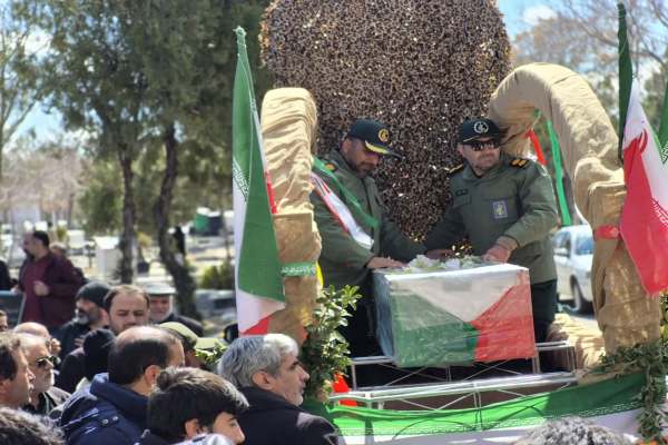 دشمن-باید-تقاص-خون-شهیدانمان-را-بدهد