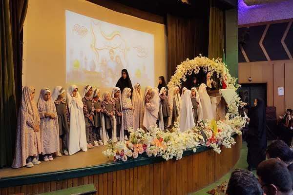 جشنی-به‌وسعت-آسمان-برای-دختران-طارم