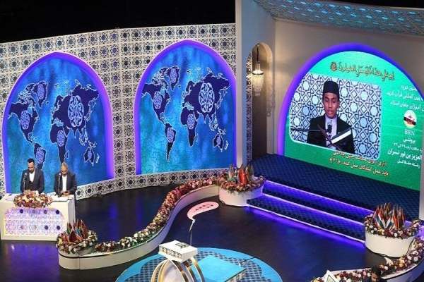 خیز-بانوان-در-بزرگترین-رقابت-قرآنی-کشور