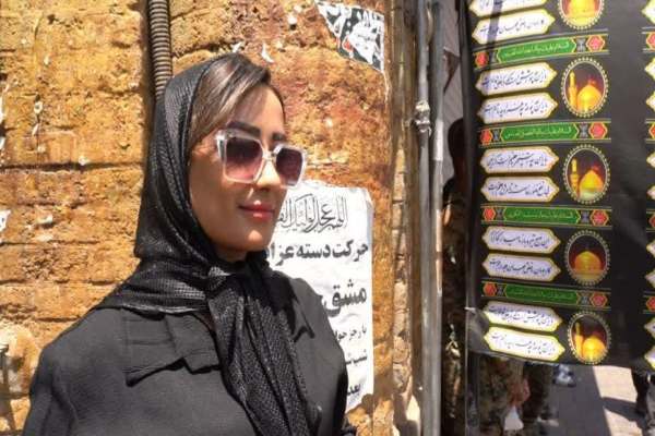 واکنش-زنجانیها-به-حضور-رهبر-در-حسینیه