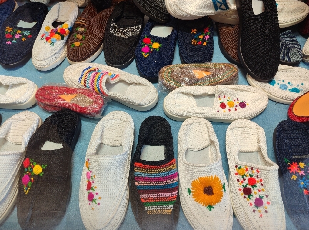 گیوه‌ها-روایت‌گر-قصه‌ها