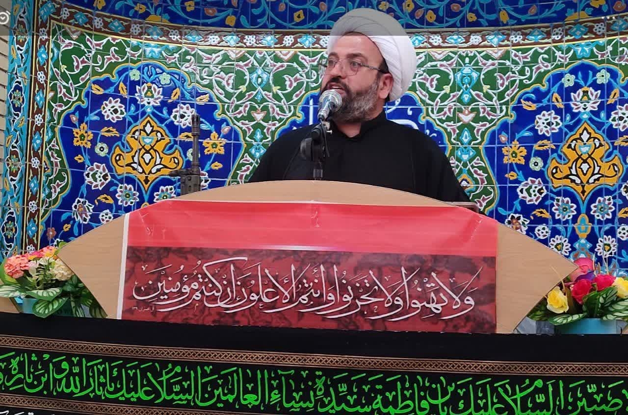 مردم-از-شعارهای-اصلی-انقلاب-کوتاه-نمیآیند