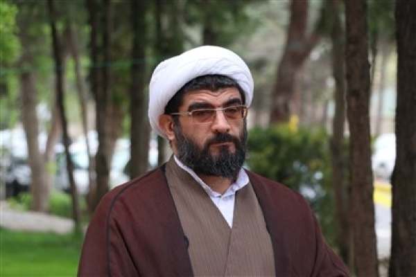 وحدت-بیمثال-ایران-برگرفته-از-مکتب-حسینی-است-