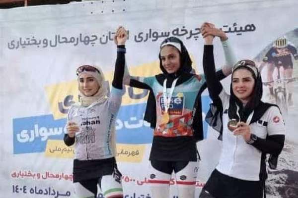 دوچرخهسواران-زنجانی-پای-ثابت-سکوی-قهرمانی