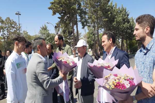 استقبال-از-قهرمان-ووشو-زنجان